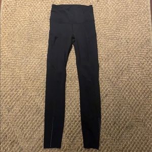 Fast and Free Size 2 Lululemon black leggings